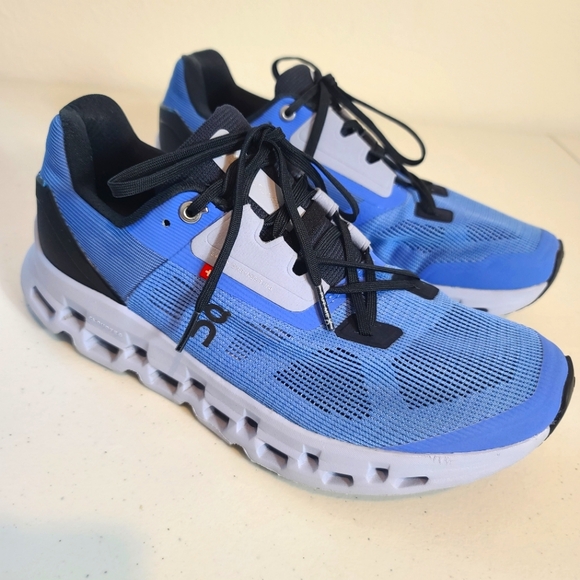 On Running Shoes - On Cloud Women's Cloudstratus Running Sneakers in Mariana Blue Cloudtec Size 8.5